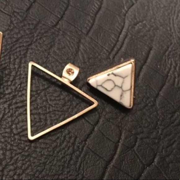 Triangle Geo Earring - Picture 4 of 5